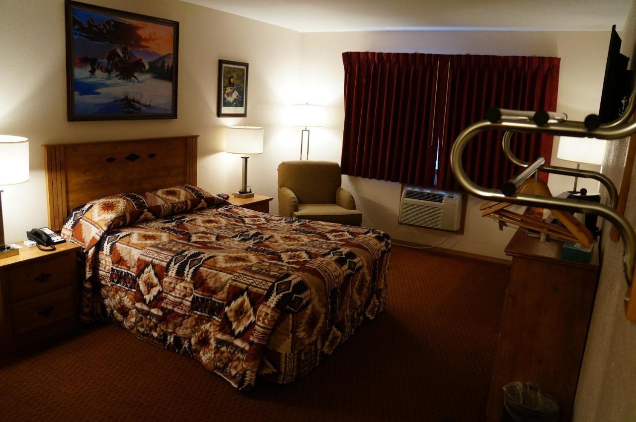 Fort Randall Casino & Hotel Pickstown エクステリア 写真