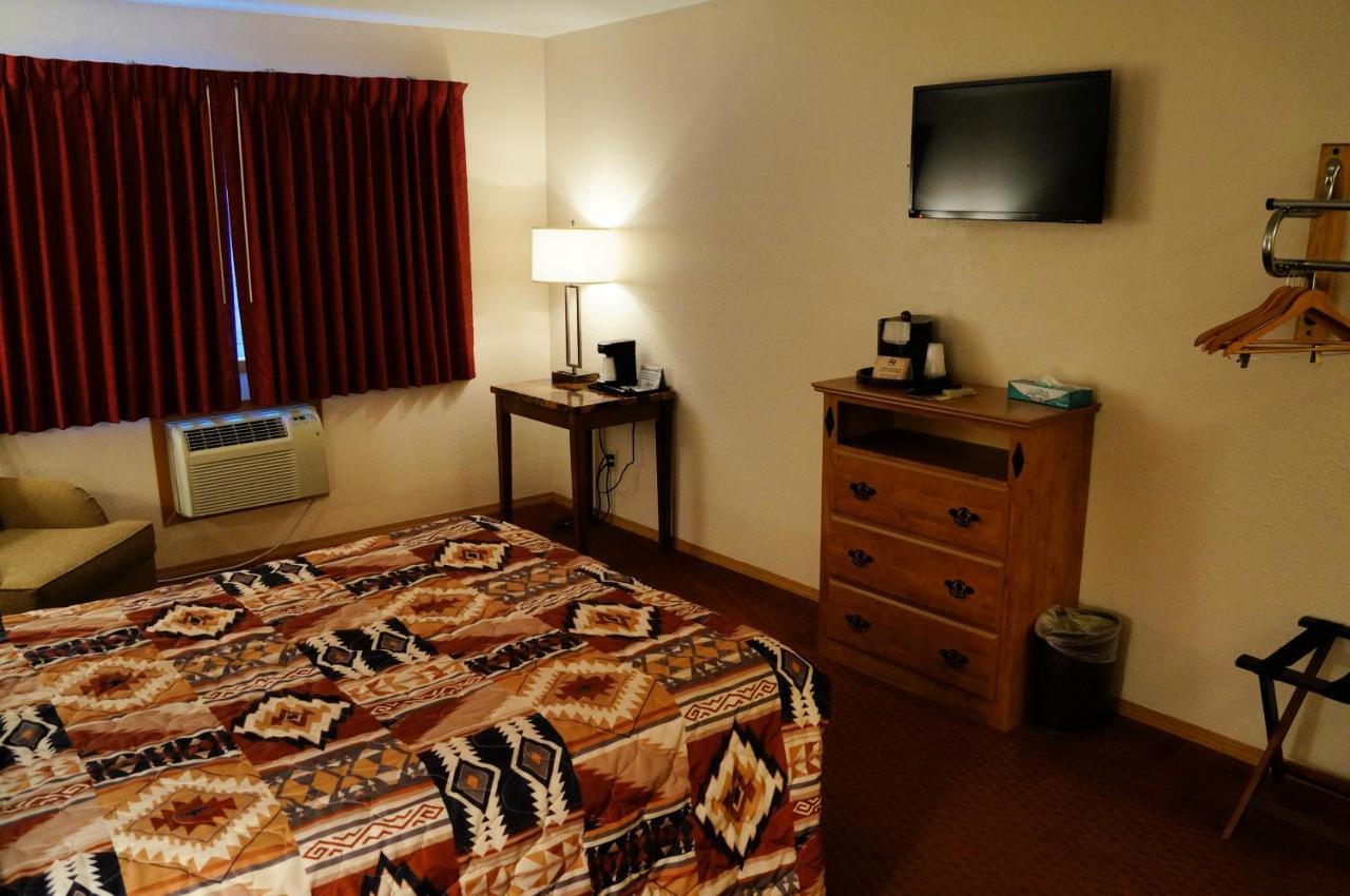 Fort Randall Casino & Hotel Pickstown エクステリア 写真