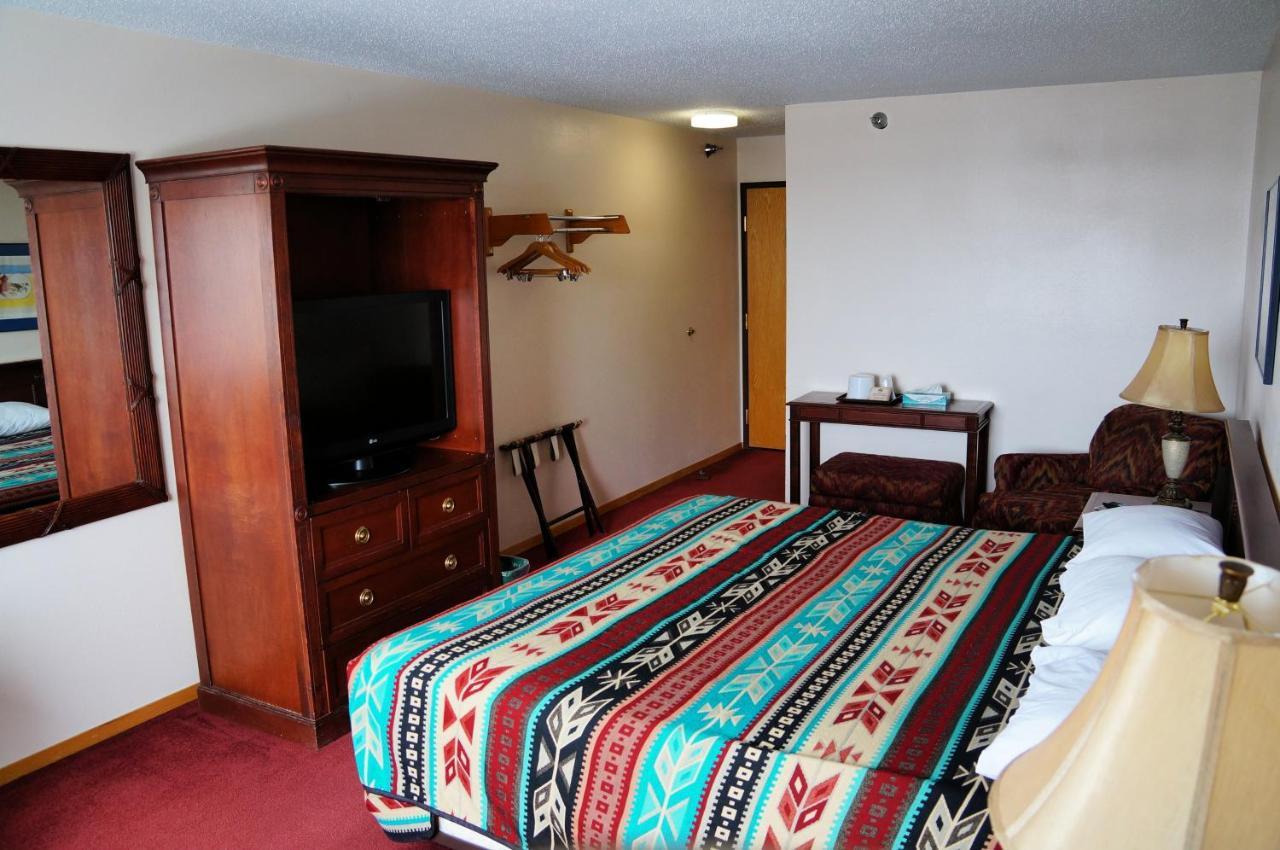 Fort Randall Casino & Hotel Pickstown エクステリア 写真