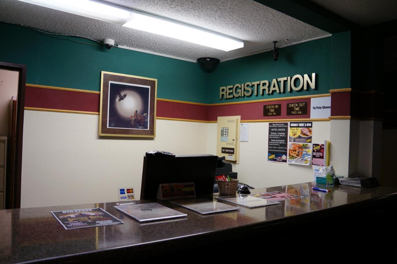 Fort Randall Casino & Hotel Pickstown エクステリア 写真
